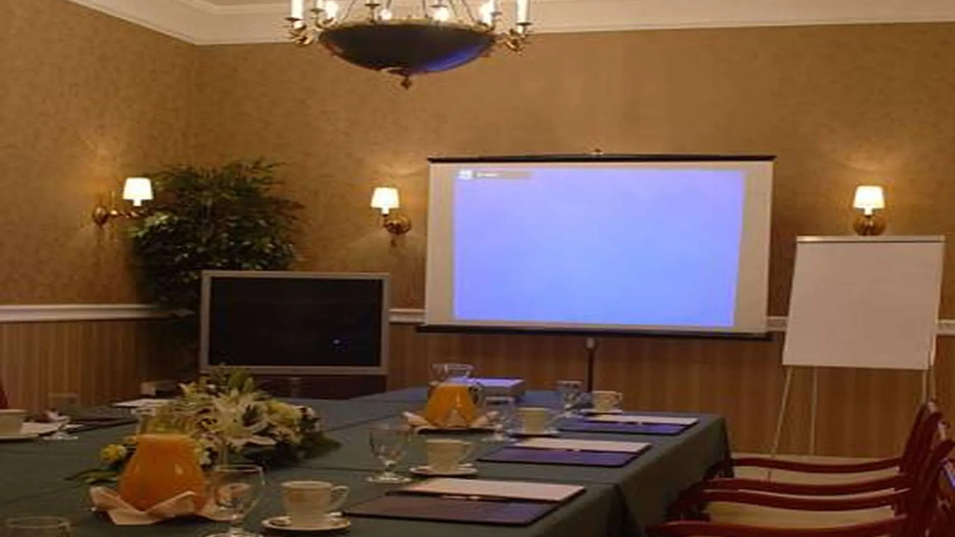 Issham Hotel Jeddah 3*,